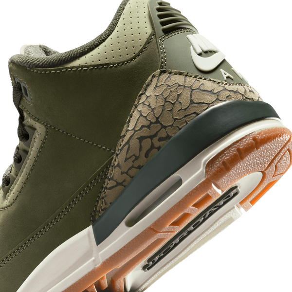 Jordan Retro 3 - Boys' Grade School - Neutral Olive/Sequoia/Medium Olive - Image 8