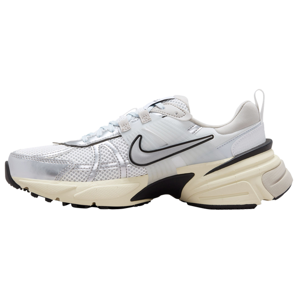 Nike V2K Run - Women's - White/Silver/Black - Image 4