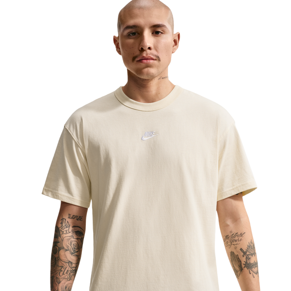 Nike LSE Premium Essential T-Shirt - Men's - Coconut Milk
