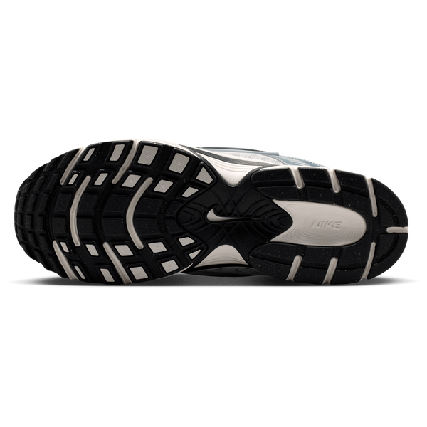 Nike V5 RNR - Men's - Photon Dust/Dark Smoke Grey/Smoke Grey - Image 5