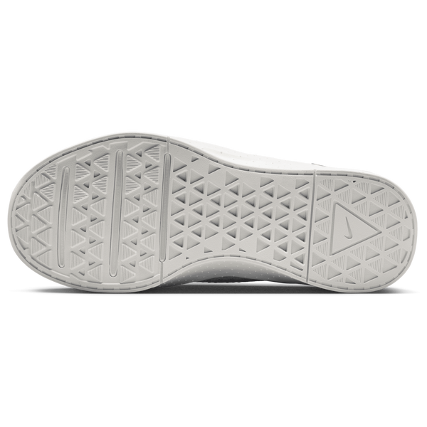 Nike MC Trainer 4 - Women's - Black/Football Grey/Aluminum - Image 5
