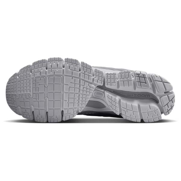 Nike Zoom Skylon 11 - Women's - Mtlc Silver/White/Gray Fog - Image 5
