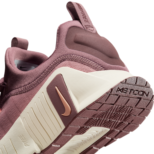 Nike Metcon 6 - Women's - Particle Pink/Mtlc Rose Gold/Pale Ivory - Image 8