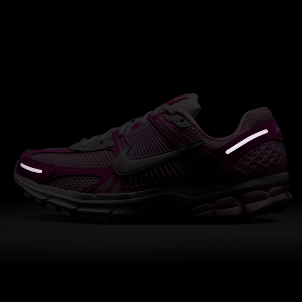 Nike Zoom Vomero 5 NA9 - Women's - Summit White/Hyper Pink - Image 6