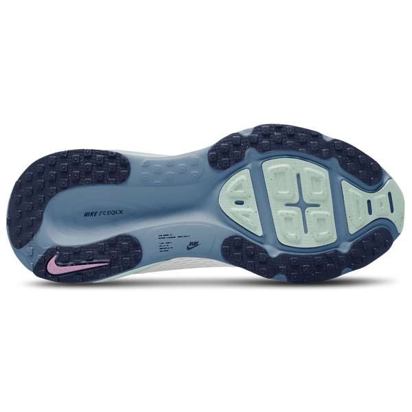 Nike Vomero 18 - Women's - White/Midnight Navy/Work Blue - Image 4