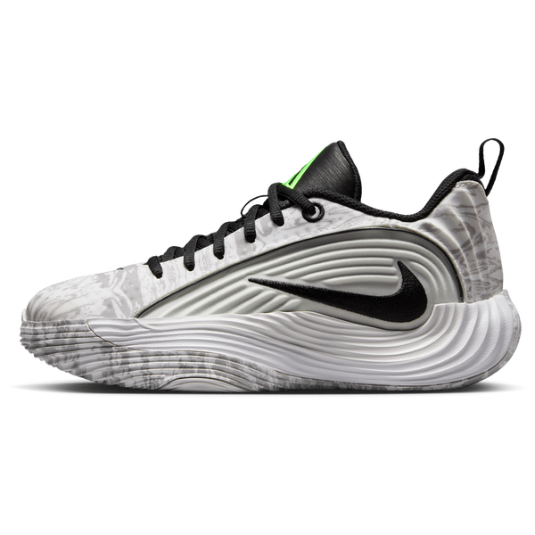 Nike Giannis Immortality 5 - Boys' Grade School - White/Metallic Silver/Off White - Image 2