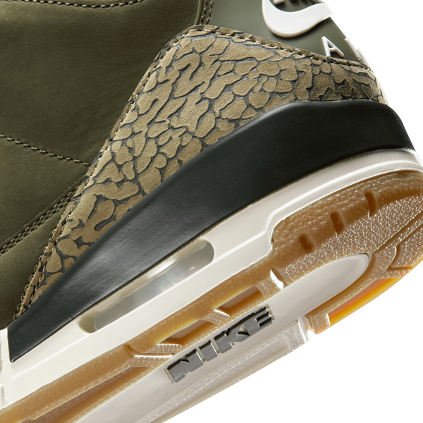 Jordan Retro 3 - Men's - Neutral Olive/Sequoia/Medium Olive - Image 8