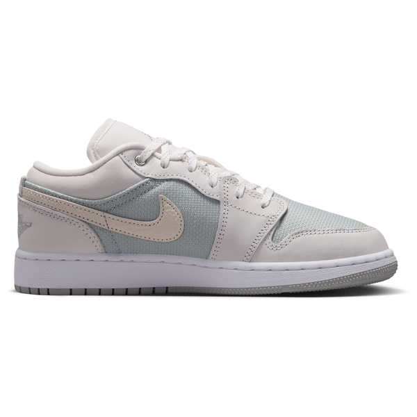 Jordan Air Jordan 1 Low SE - Boys' Grade School - Soft Pearl/Light Smoke Grey/Off White