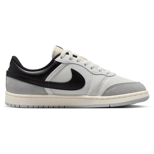 Jordan Air Jordan Skyline Low - Women's - Summit White/Black/Lt Smoke Grey