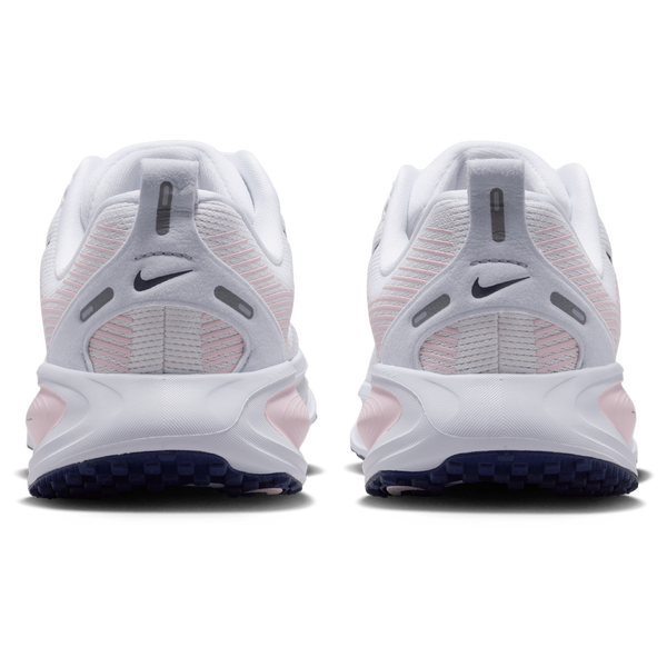 Nike Vomero 18 - Boys' Grade School - White/Midnight Navy/Football Grey - Image 3