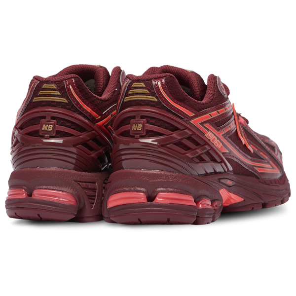 New Balance 1906R - Women's - Mercury Red/Classic Crimson - Image 3