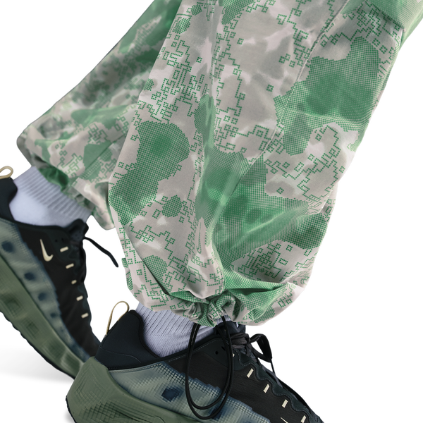 Nike Tech Woven Pant AOP - Men's - Black/Light Silver - Image 3