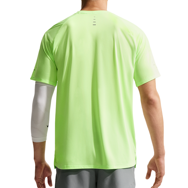 Nike Dri-FIT ADV STRIDE SS TOP - Men's - Reflective Silver/Lime Blast - Image 2
