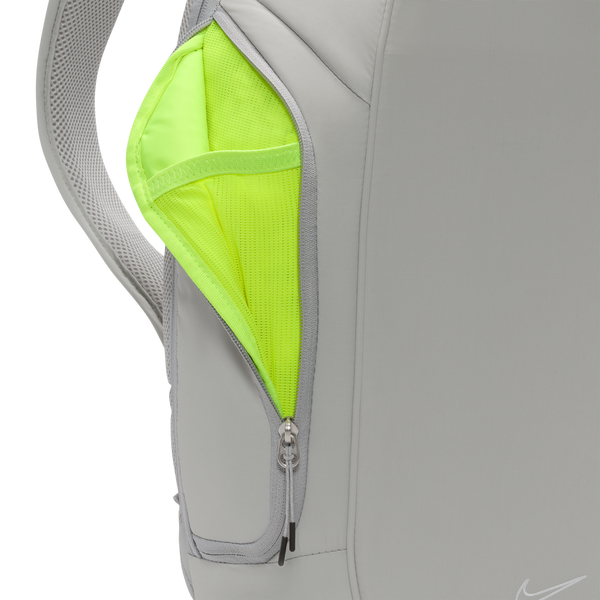 Nike NSW Commute Backpack - Adult - Pure Platinum/Lt Smoke Grey/Lt Smoke Grey - Image 6